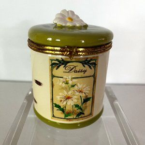 Vtg Daisy Loves Me Loves Me Not Trinket Treasure Box Hinged Boudoir